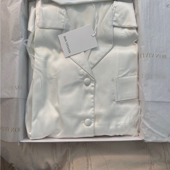 Women's White Satin Pajama Set - Picture 1 of 5